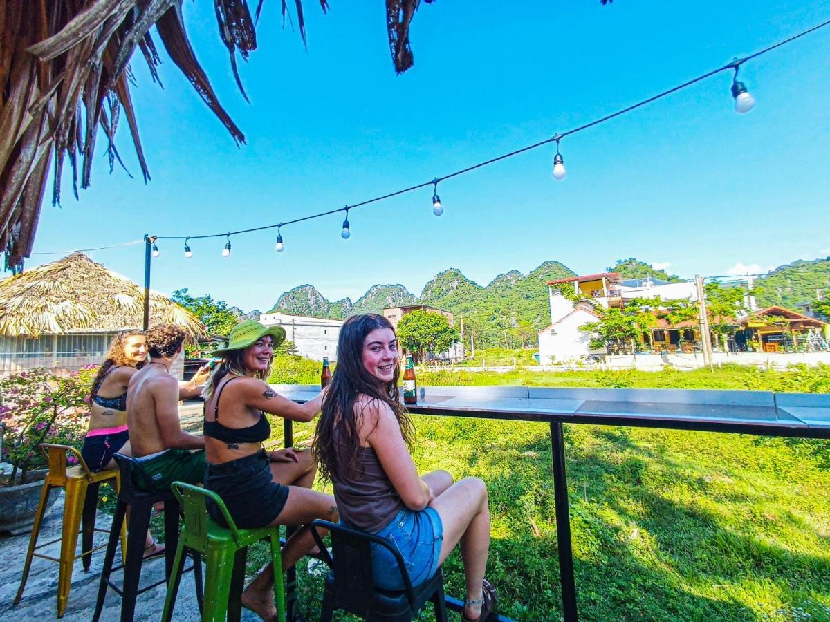 Yolo Pool Bar Villas & Garden Restaurant Фонгня Экстерьер фото