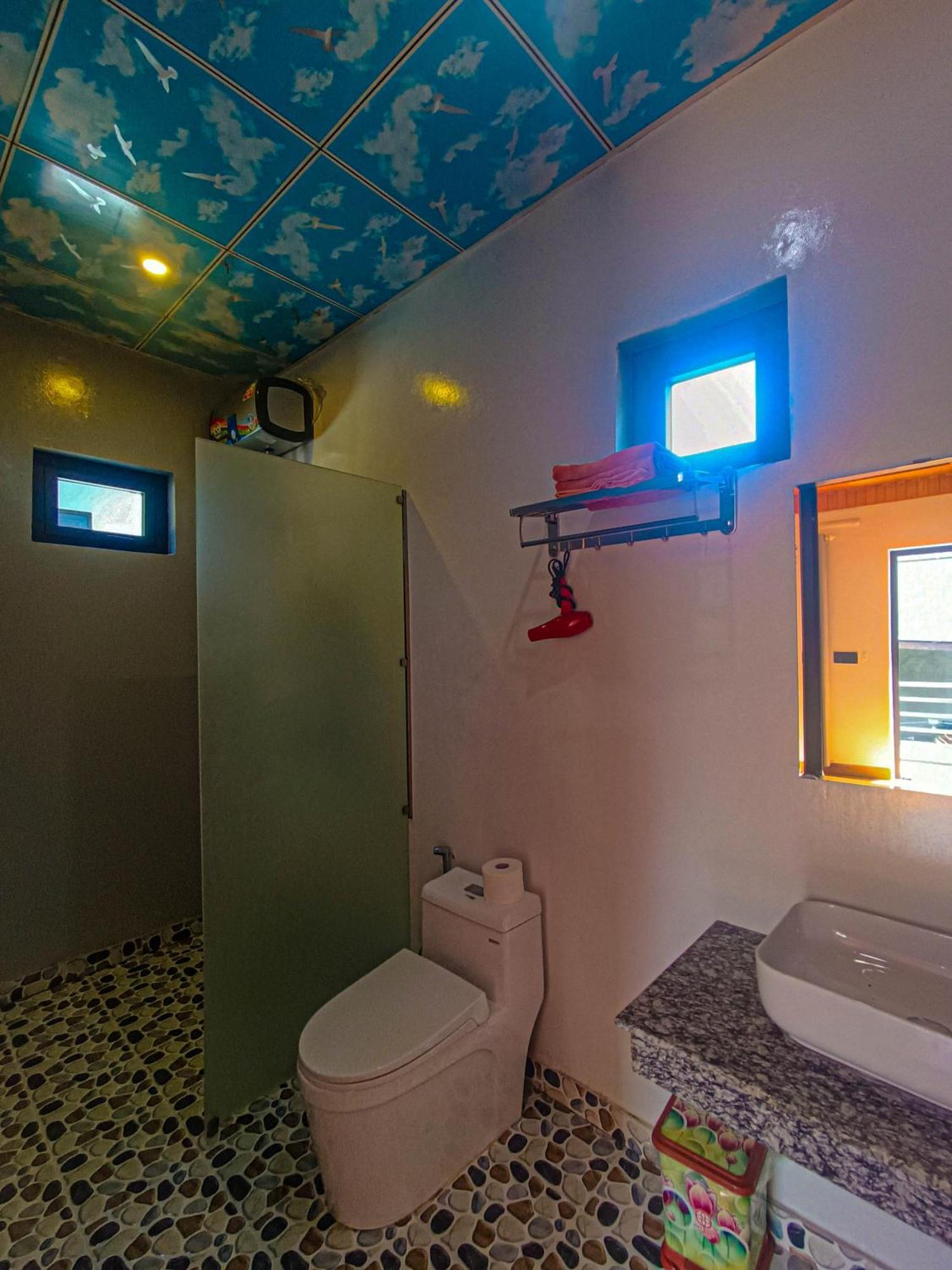 Yolo Pool Bar Villas & Garden Restaurant Фонгня Экстерьер фото